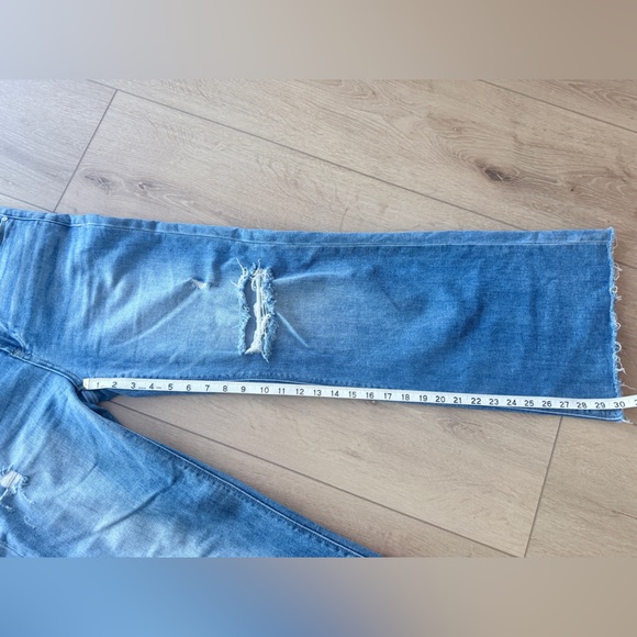 Risen wide leg jeans, distressed with raw edge hem, size 5/27 - Picture 5 of 7